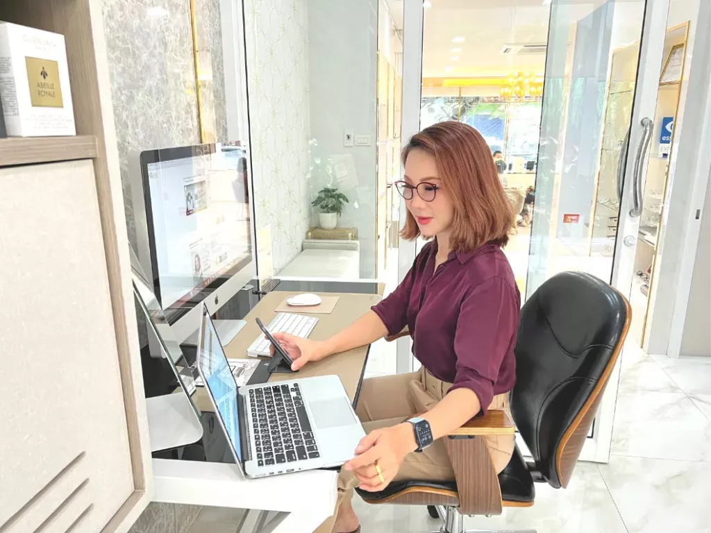 ห้อง Progressive lenses