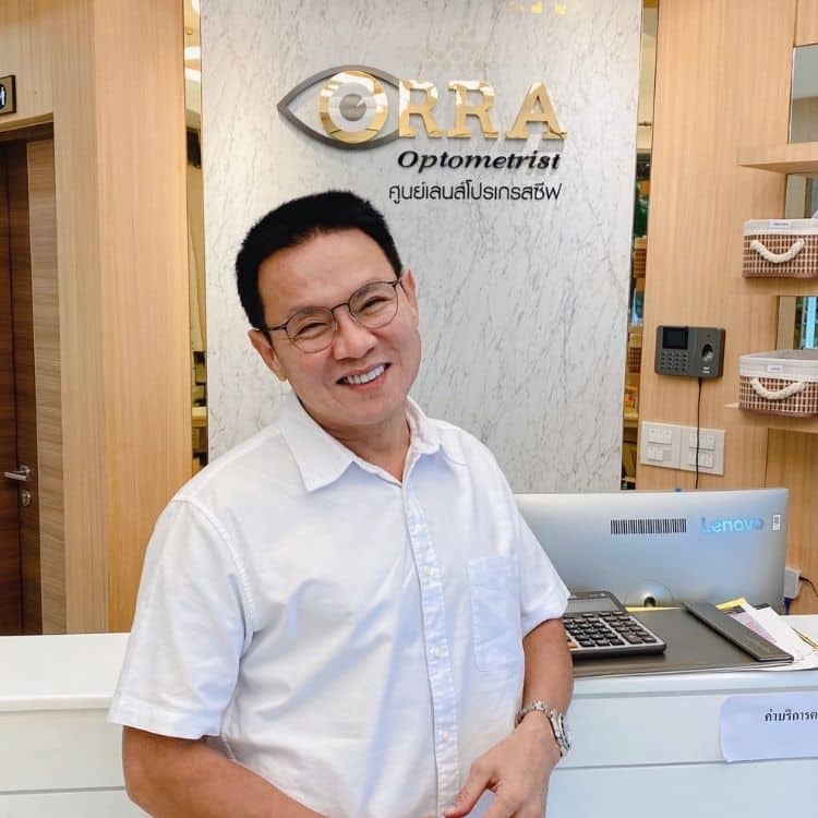 เลนส์โปรเกรสซีฟ จาตุรงค์