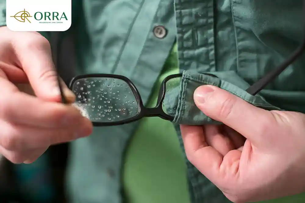 ทำความสะอาดแว่นโปรเกรสซีฟ