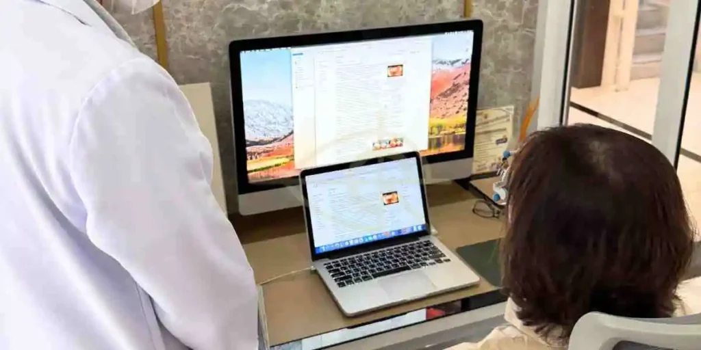 ใส่แว่นแล้วมองใกล้ไม่ชัด แว่น