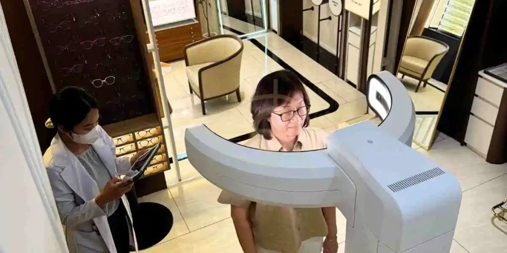 ใส่แว่นแล้วมองใกล้ไม่ชัด เลนส์โปรเกรสซีฟ