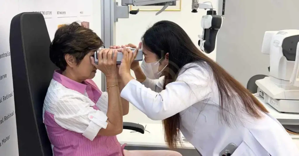 มองใกล้ไม่ชัด สายตาสั้นหรือยาว ตรวจสายตาโดยนักทัศนมาตร orra